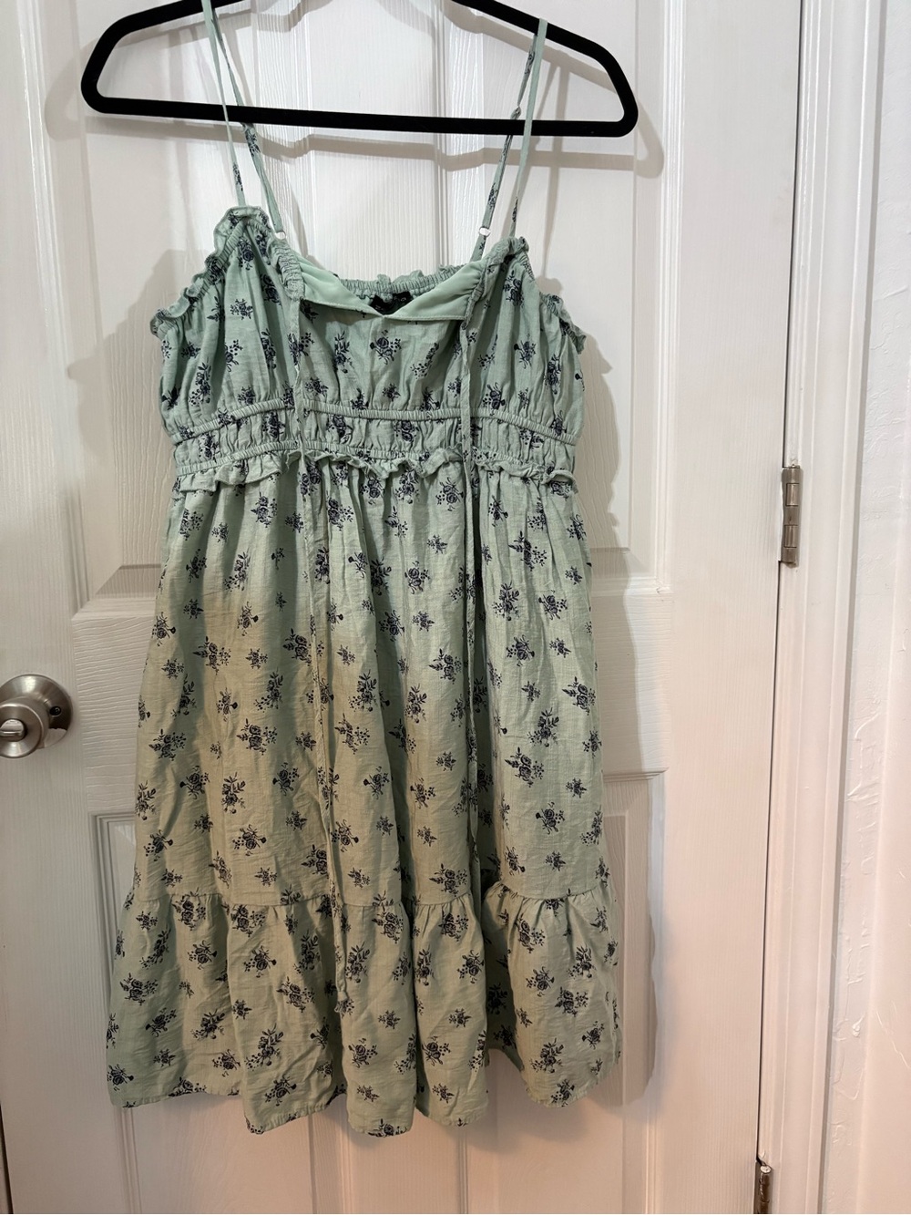 Zenobia Mint Green Floral Maxi Sundress